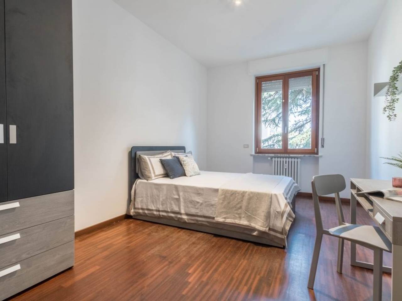 negozio in affitto a Milano in zona Maggiolina