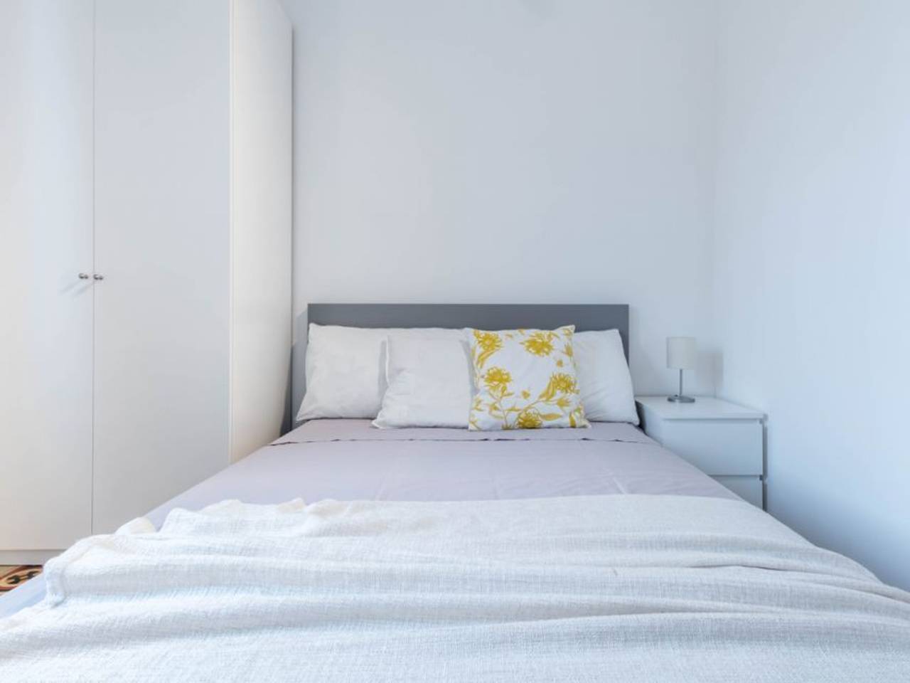 negozio in affitto a Milano in zona Morivione