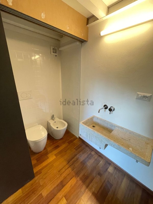 appartamento in affitto a Milano in zona Porta Genova