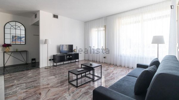 appartamento in affitto a Milano in zona Sant'Ambrogio