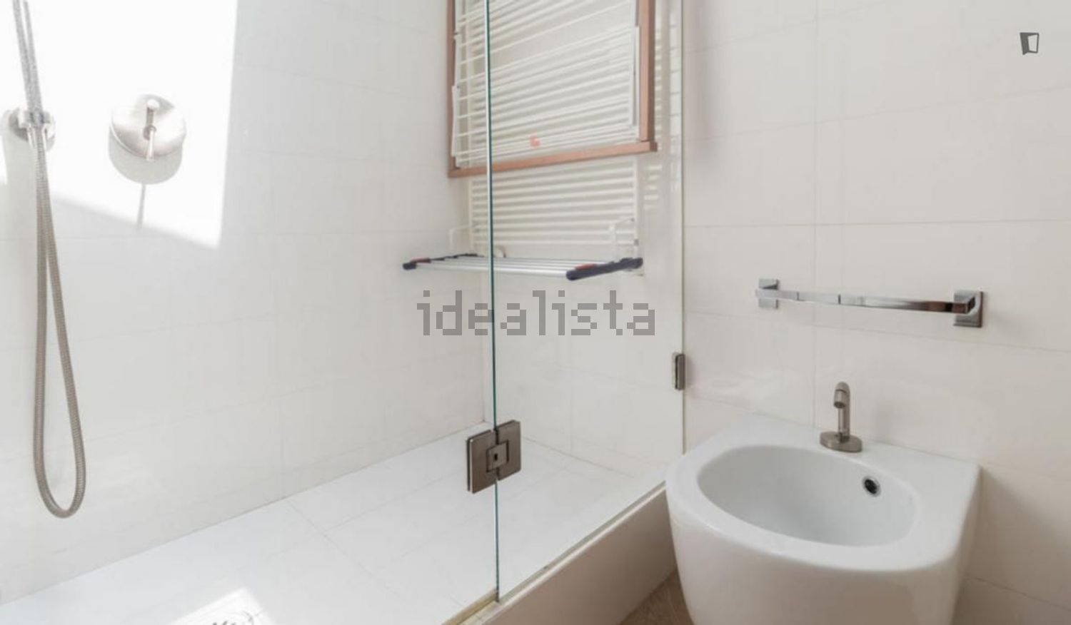 appartamento in affitto a Milano in zona Guastalla