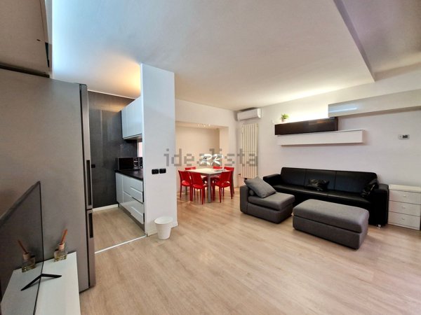 appartamento in affitto a Milano in zona Isola