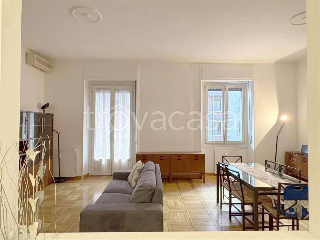 appartamento in affitto a Milano in zona Centro Direzionale