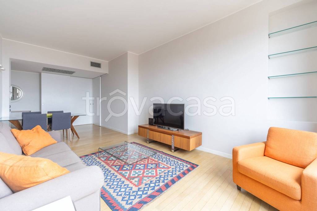 appartamento in affitto a Milano in zona Cadorna