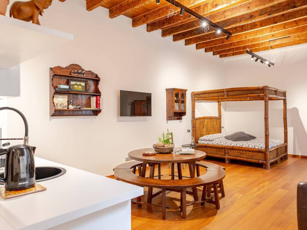 appartamento in affitto a Milano in zona Centro Direzionale