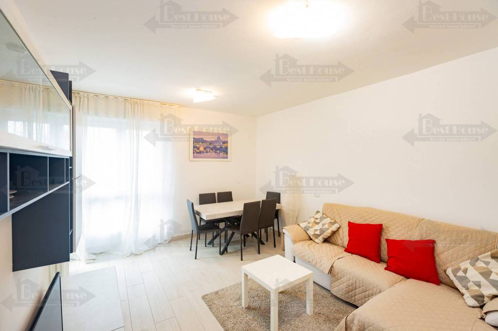 appartamento in affitto a Milano in zona Feltre