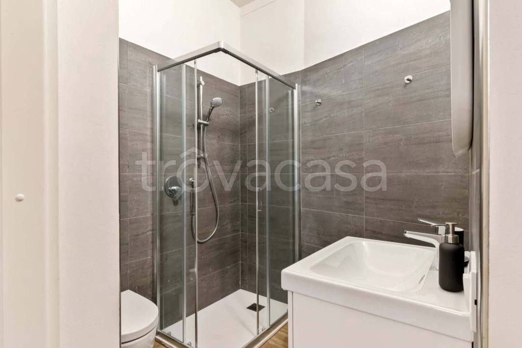 appartamento in affitto a Milano in zona Guastalla