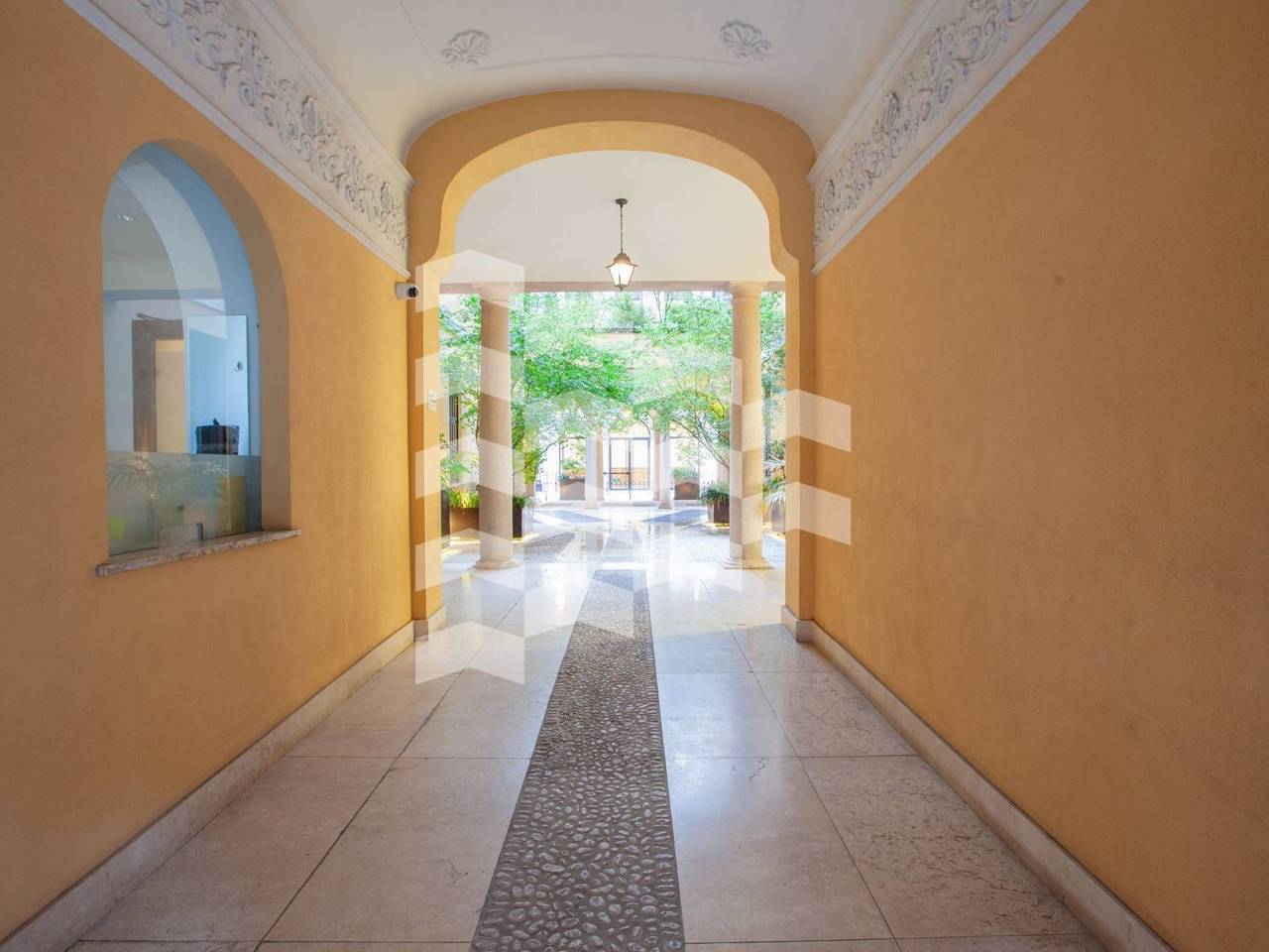 ufficio in affitto a Milano in zona Sant'Ambrogio