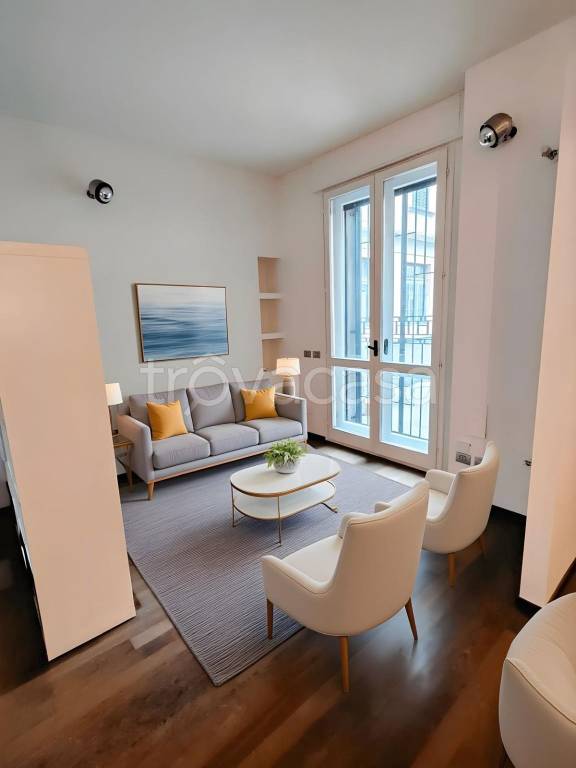 appartamento in affitto a Milano in zona Sant'Ambrogio