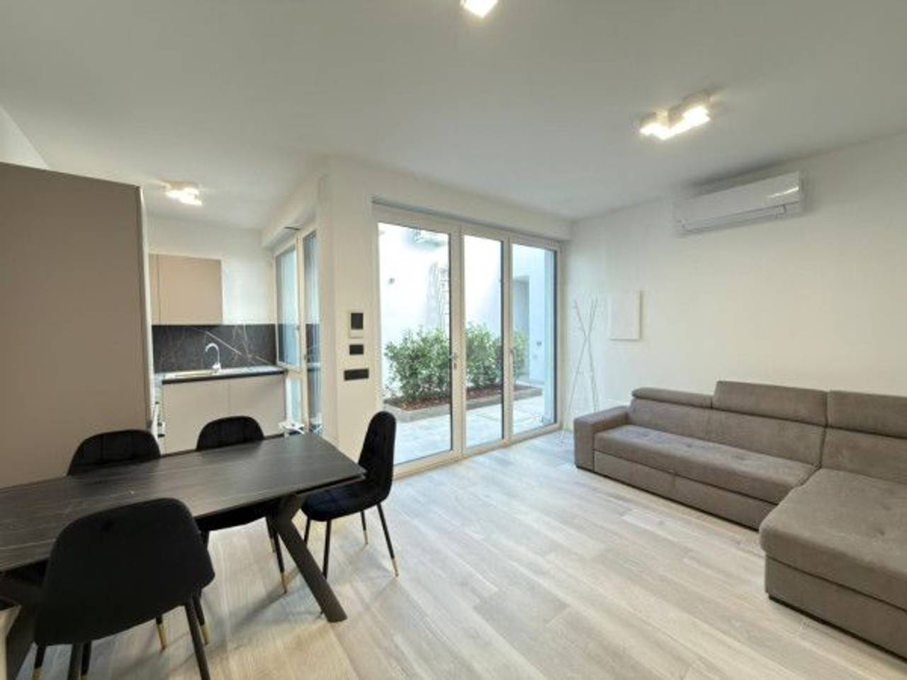 appartamento in affitto a Milano in zona Solari