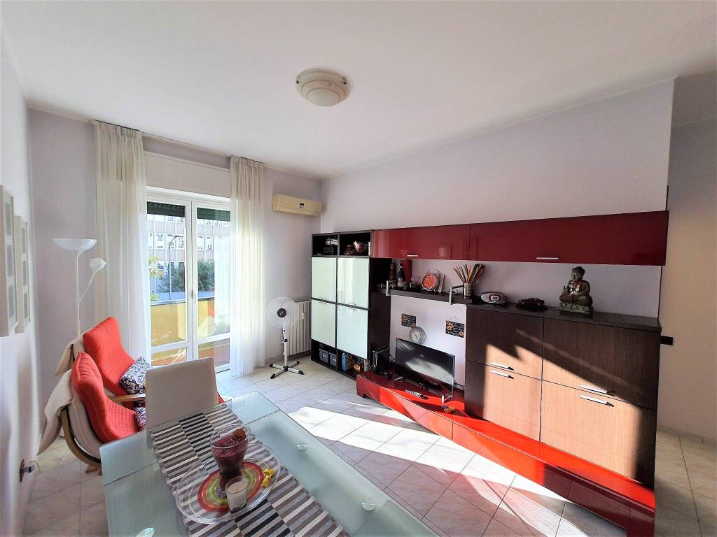 appartamento in affitto a Milano in zona Affori