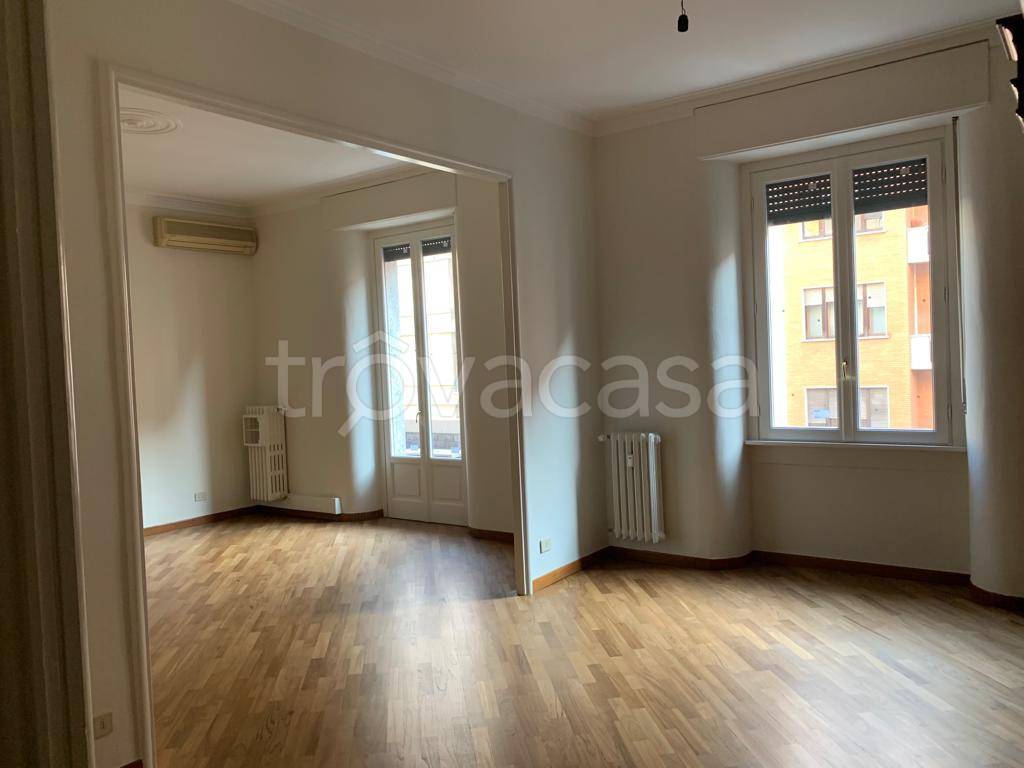 appartamento in affitto a Milano in zona Centro Direzionale