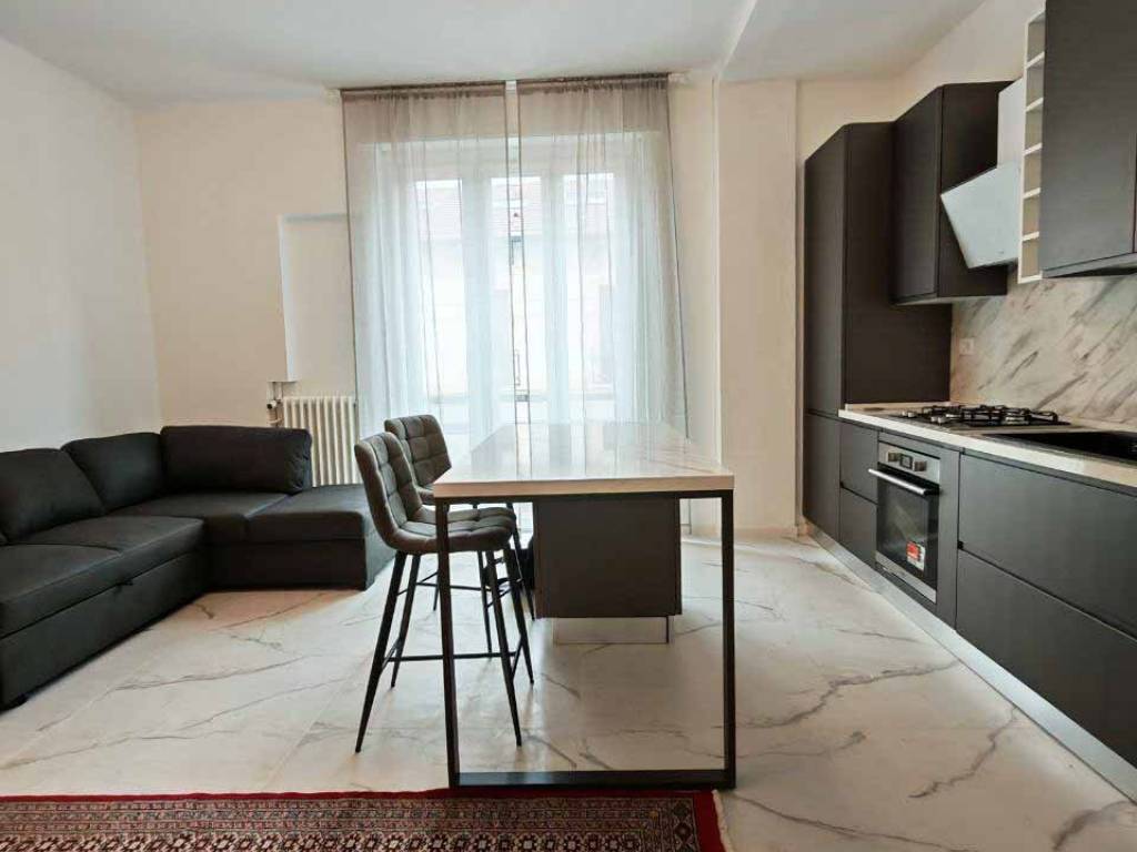 appartamento in affitto a Milano in zona Centro Direzionale