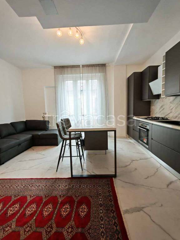 appartamento in affitto a Milano in zona Centro Direzionale