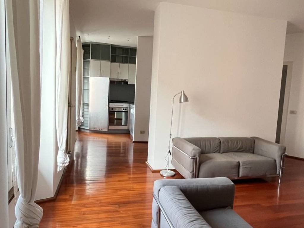 appartamento in affitto a Milano in zona Isola