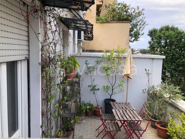 appartamento in affitto a Milano in zona Isola