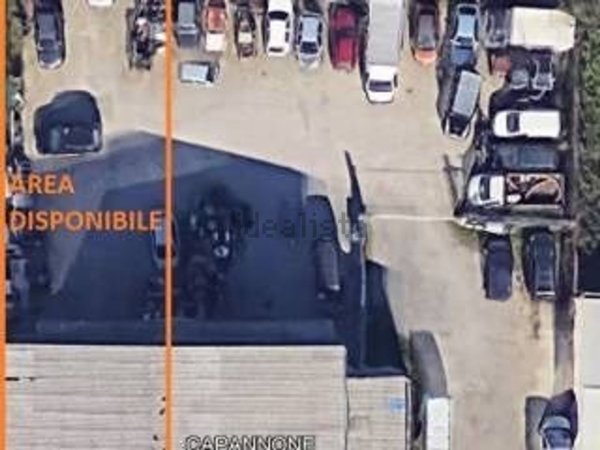 locale di sgombero in affitto a Milano in zona Comasina