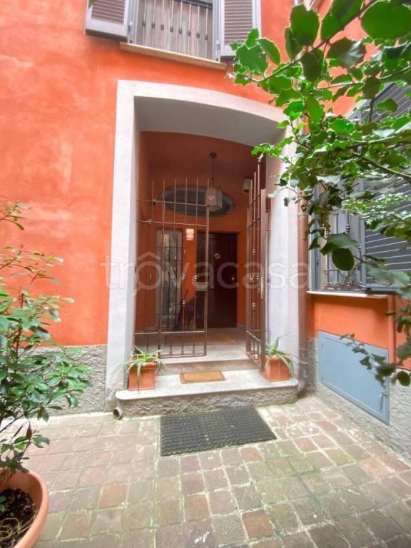 appartamento in affitto a Milano in zona Porta Nuova