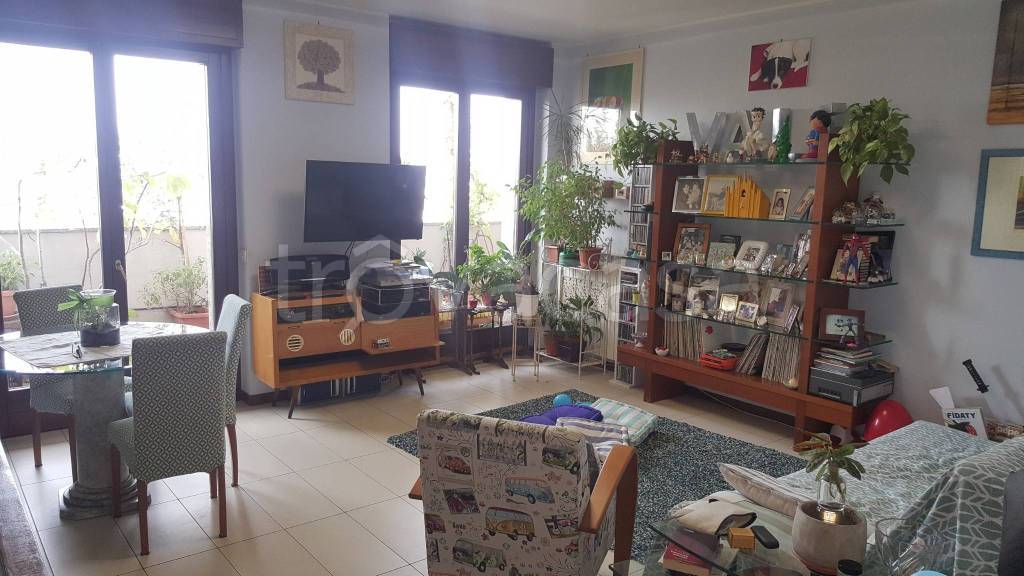 appartamento in affitto a Milano in zona Dergano