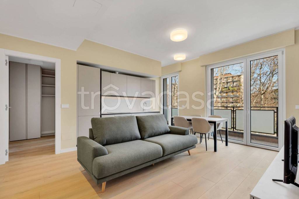 appartamento in affitto a Milano in zona Sempione