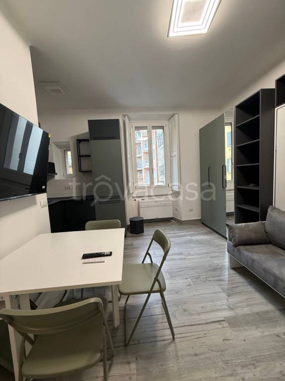 appartamento in affitto a Milano in zona Centro Direzionale