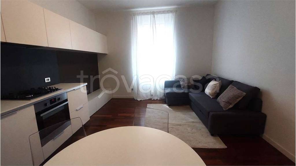 appartamento in affitto a Milano in zona Vigentino