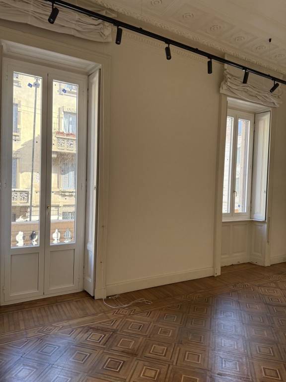 ufficio in affitto a Milano