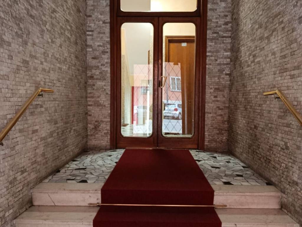 appartamento in affitto a Milano in zona Porta Vittoria