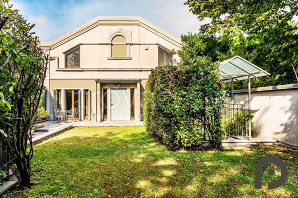 casa indipendente in affitto a Milano in zona San Siro