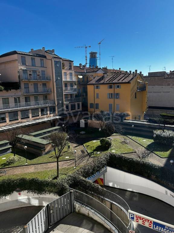 appartamento in affitto a Milano in zona Bocconi