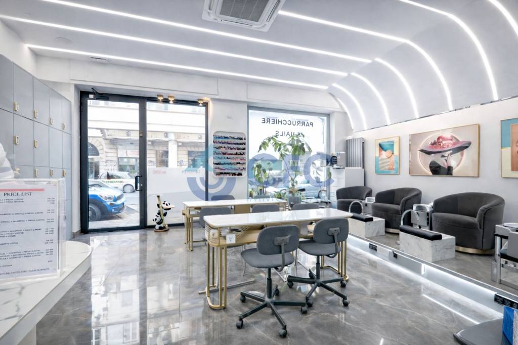 negozio in affitto a Milano