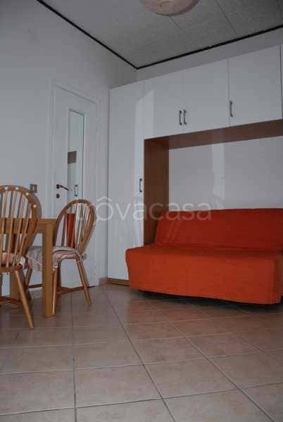 appartamento in affitto a Milano in zona Lorenteggio