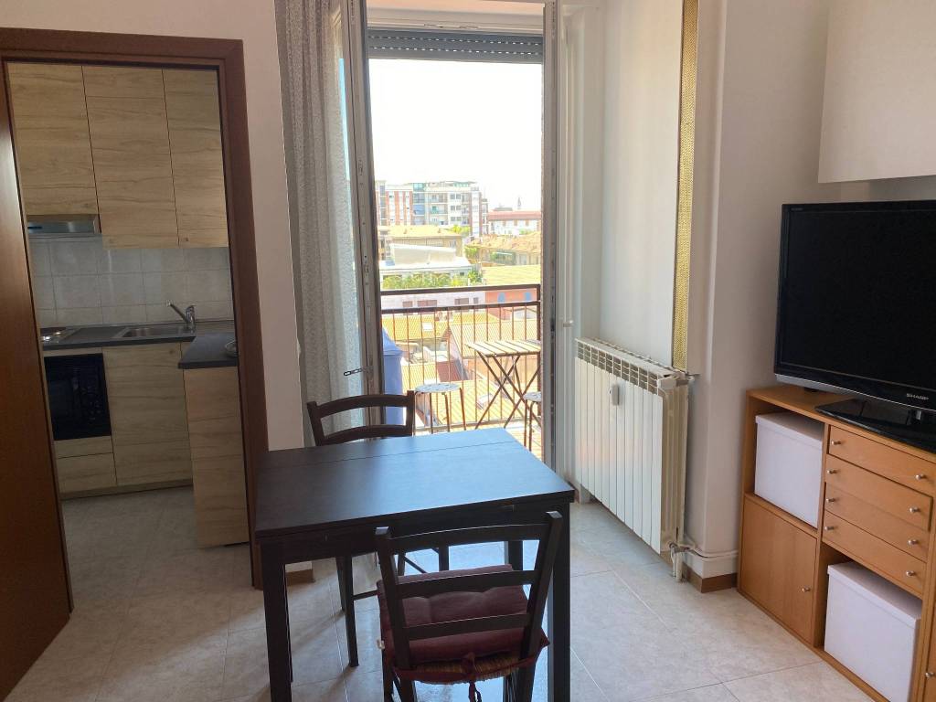 appartamento in affitto a Milano in zona Solari