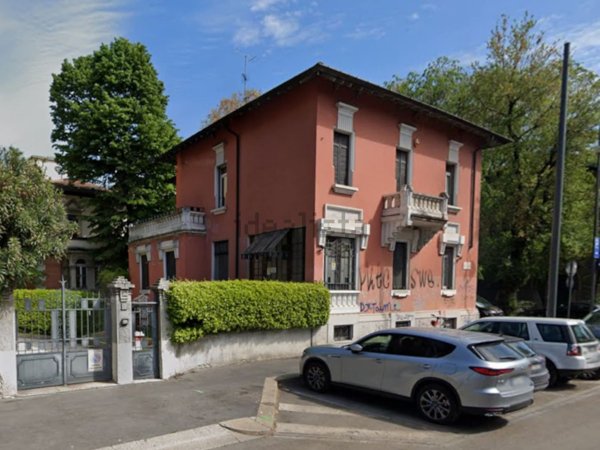 casa indipendente in affitto a Milano in zona Città Studi