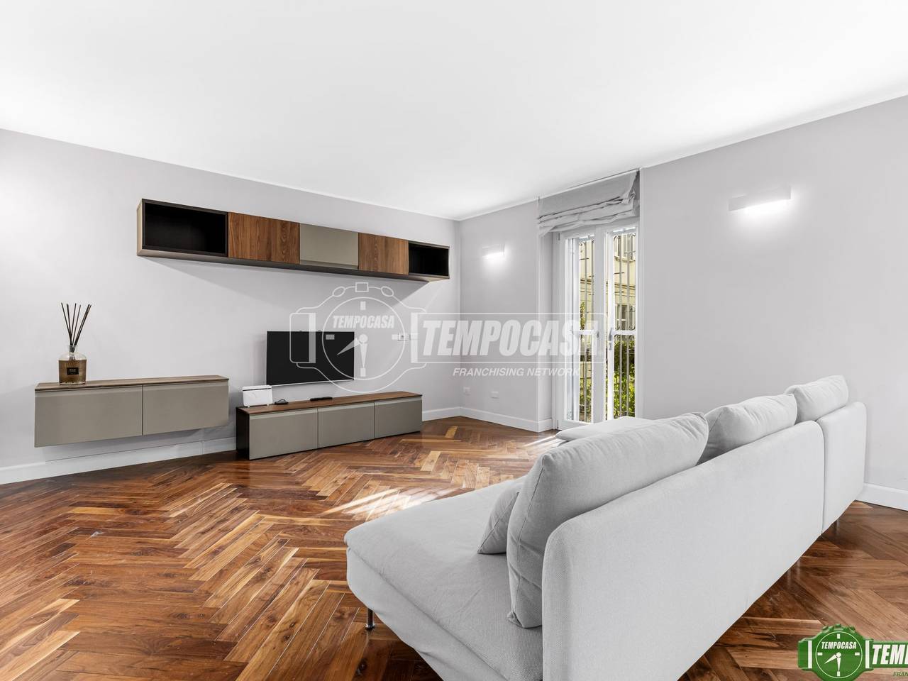 appartamento in affitto a Milano in zona Porta Nuova