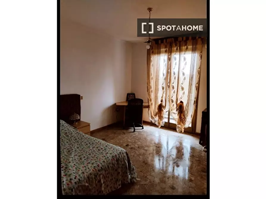 appartamento in affitto a Milano in zona Gallaratese