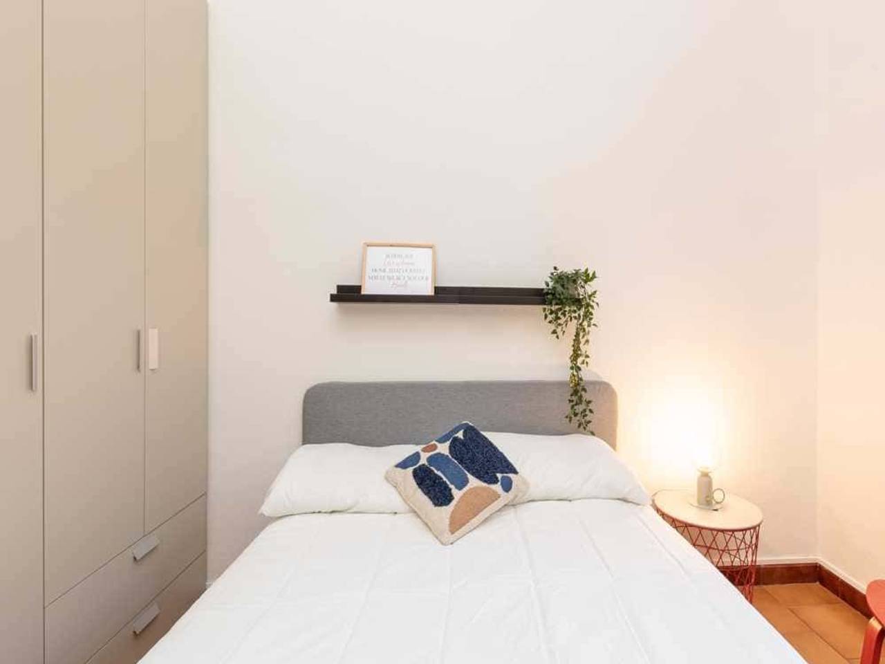 negozio in affitto a Milano in zona Bocconi