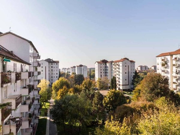 negozio in affitto a Milano in zona Lorenteggio