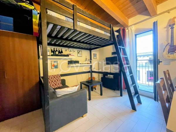 appartamento in affitto a Milano in zona Isola