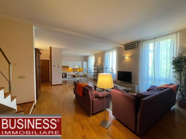 appartamento in affitto a Milano in zona Isola