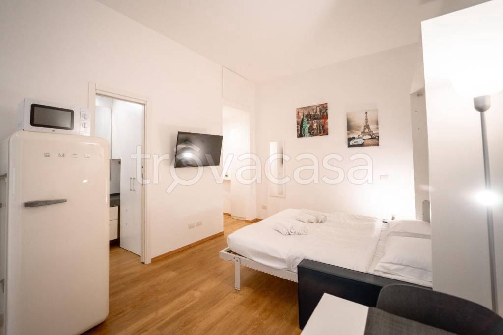 monolocale in affitto a Milano in zona Porta Genova