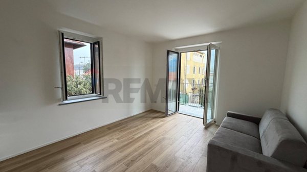 appartamento in affitto a Milano in zona Lorenteggio