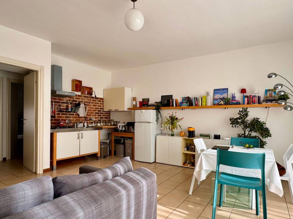 appartamento in affitto a Milano in zona Piazzale Lodi