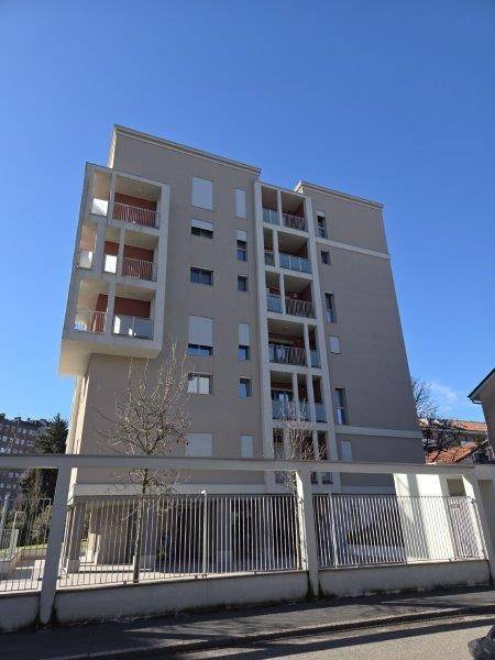 appartamento in affitto a Milano in zona Trenno