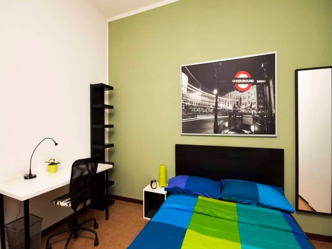 negozio in affitto a Milano in zona Sant'Ambrogio