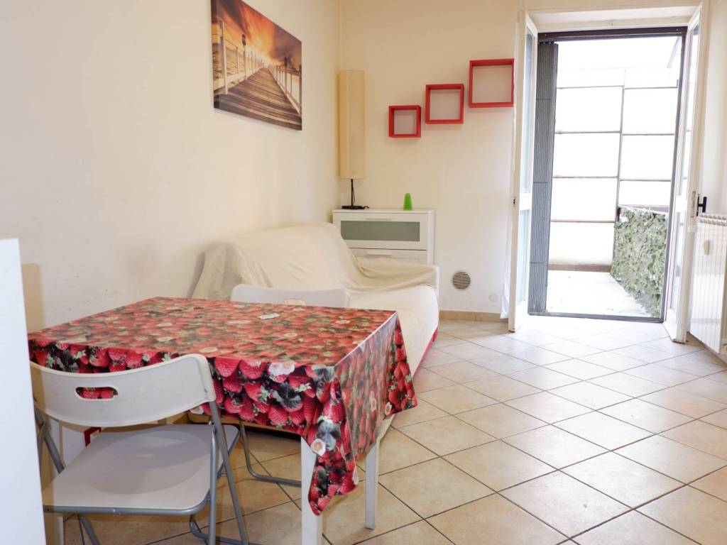 appartamento in affitto a Milano in zona Barona