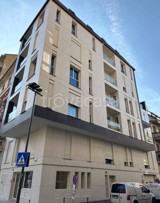 appartamento in affitto a Milano in zona Isola