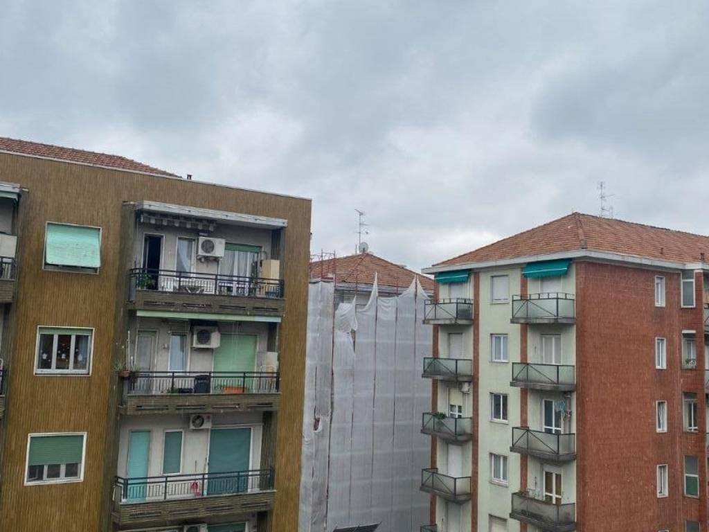 appartamento in affitto a Milano in zona Adriano