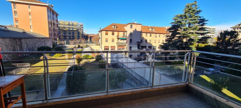 appartamento in affitto a Milano in zona Isola