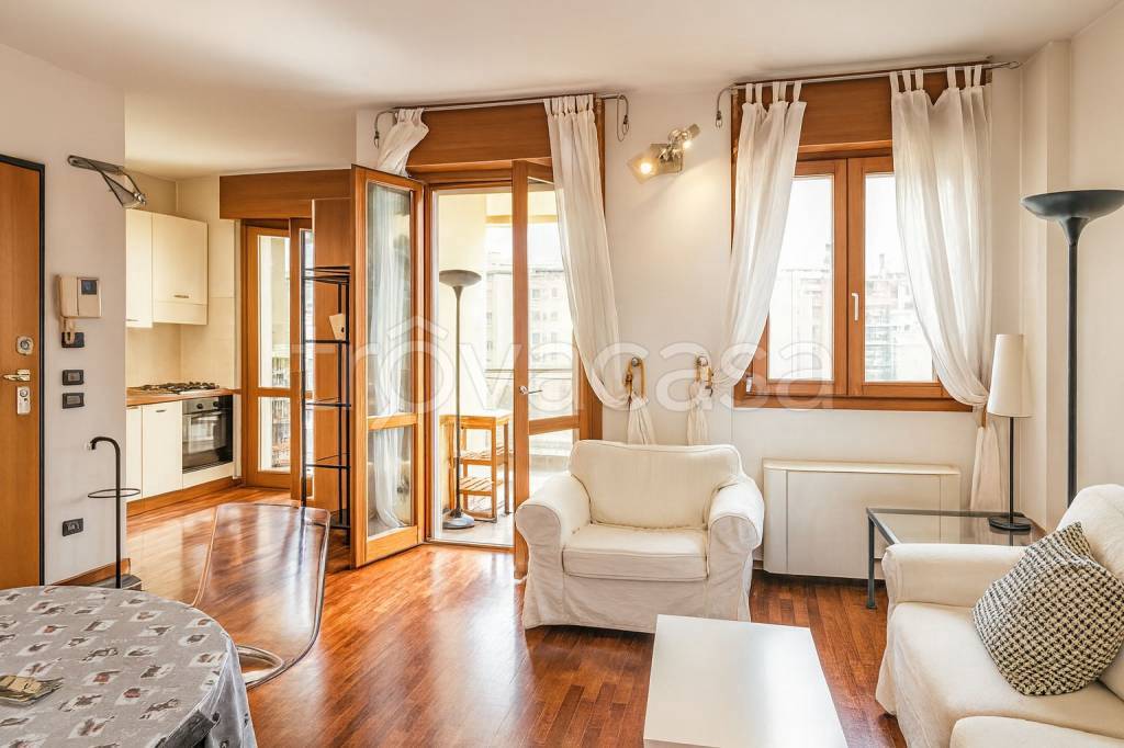 appartamento in affitto a Milano in zona Isola